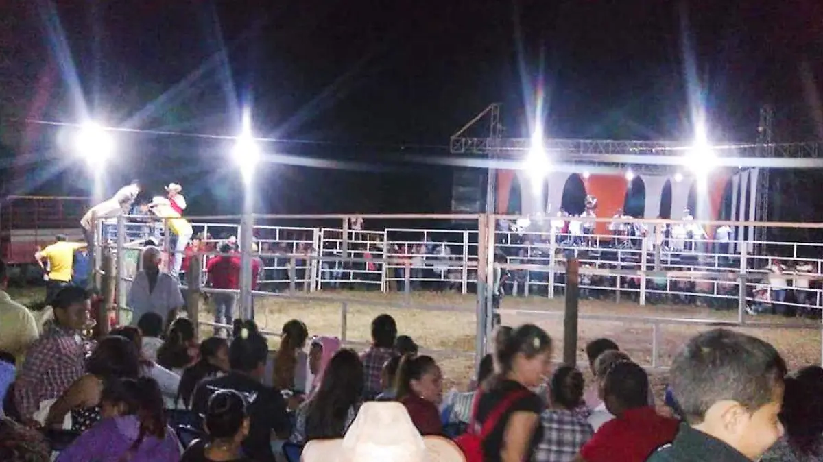 jaripeo costa chica